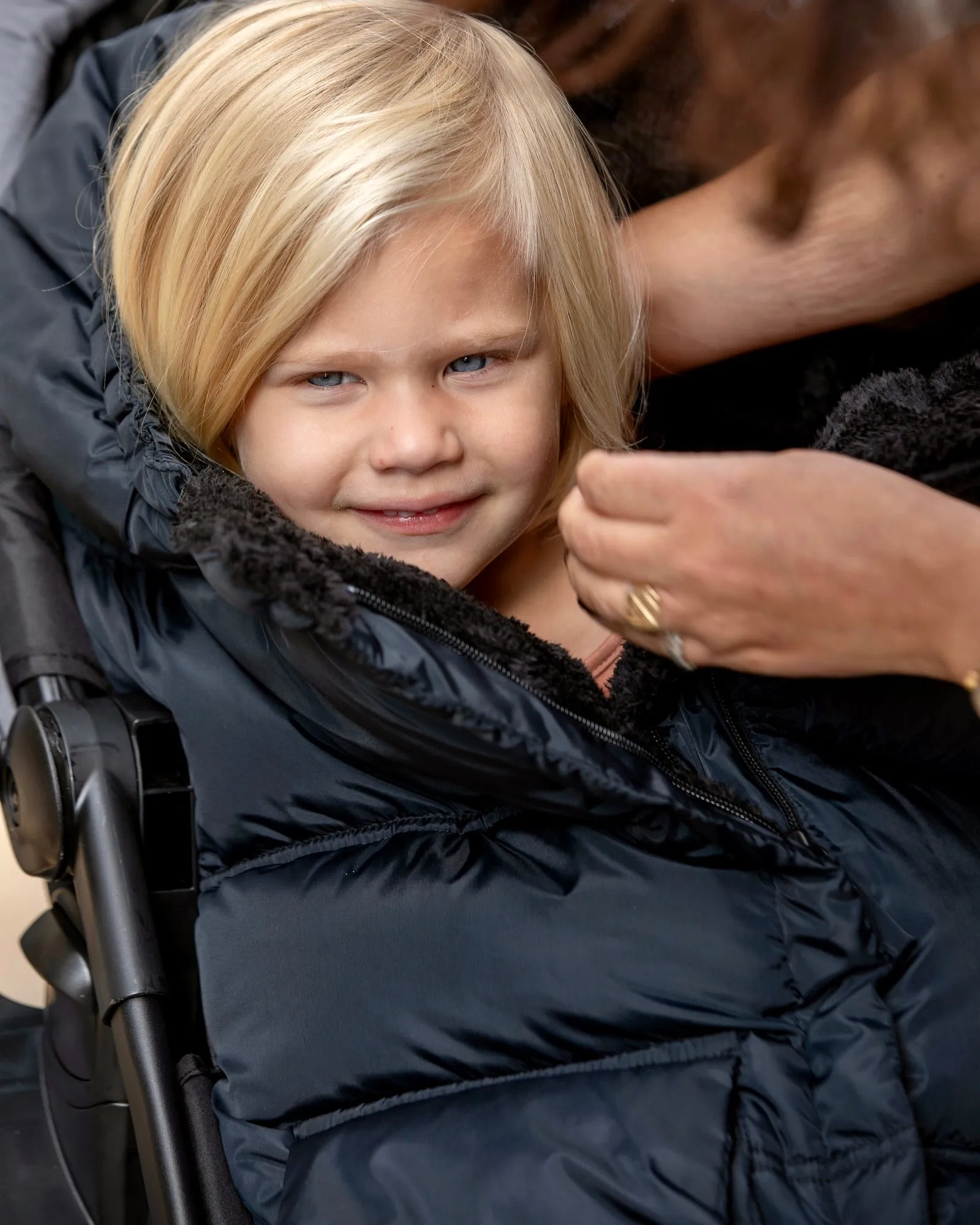 7 A.M. Enfant Blanket 212 Evolution - Black Plush