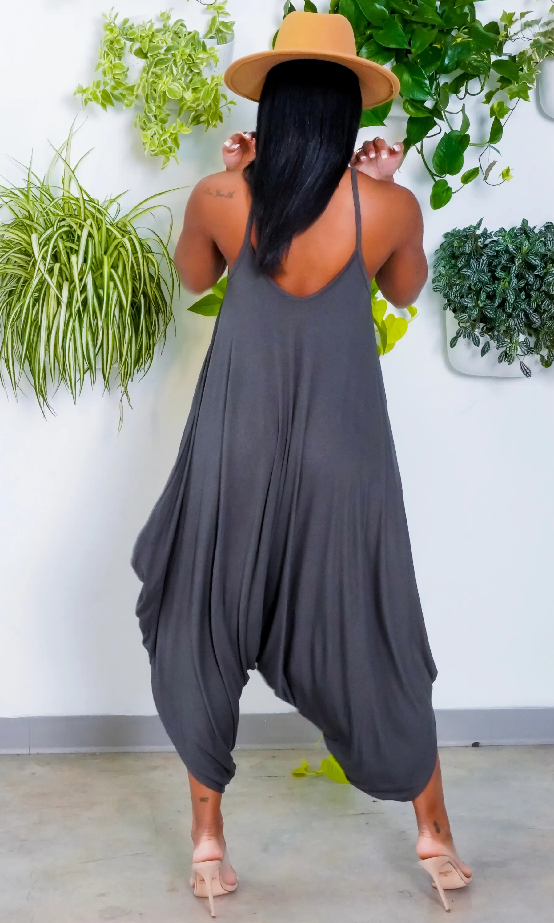 Chic Loose Harem Jumper - Black