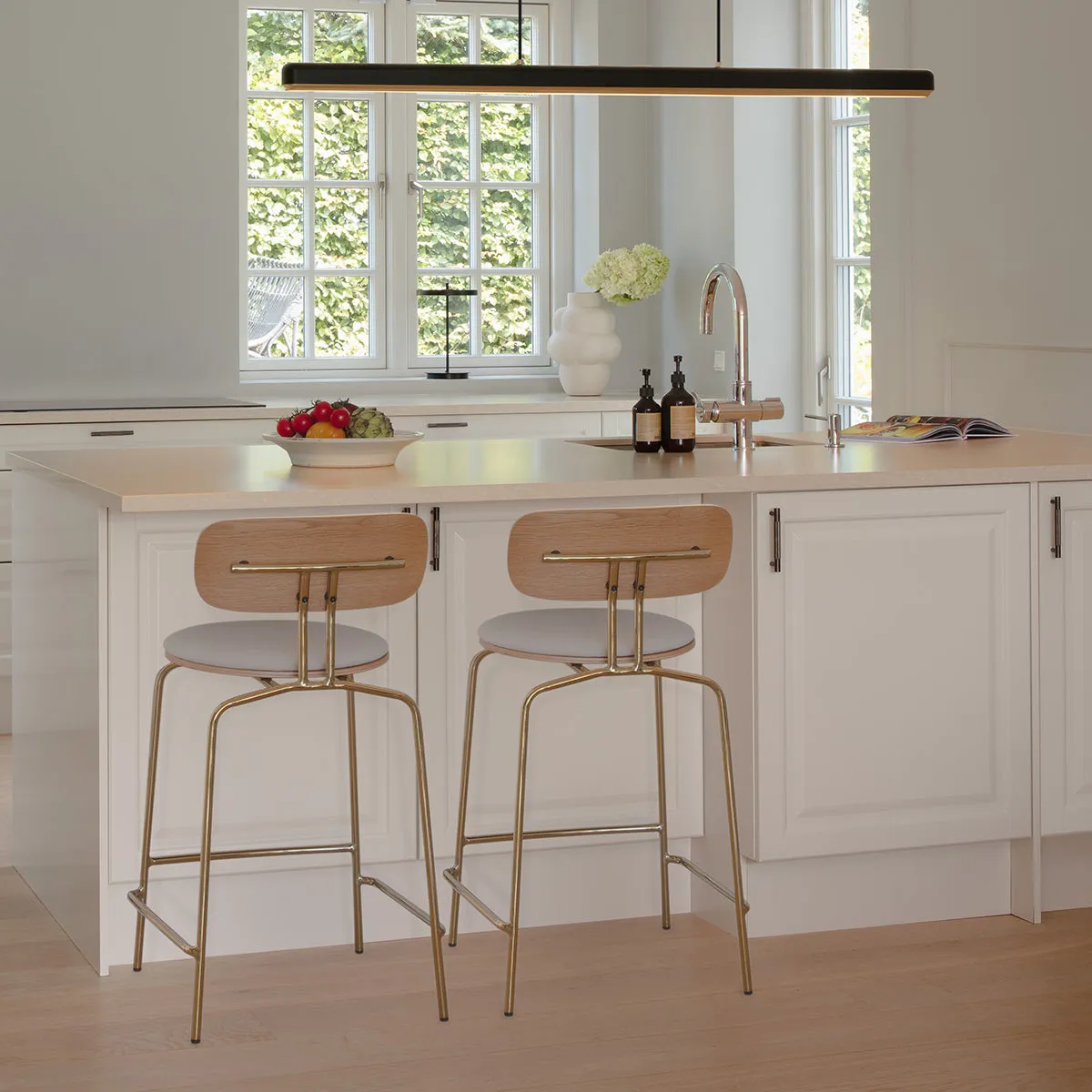 Curious Counter Stool with Teddy Cushion