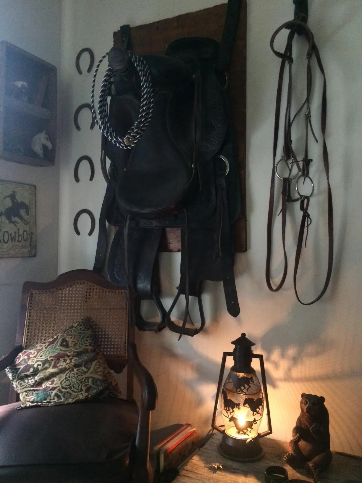 Gorgeous Horse Lantern Light (Metal)