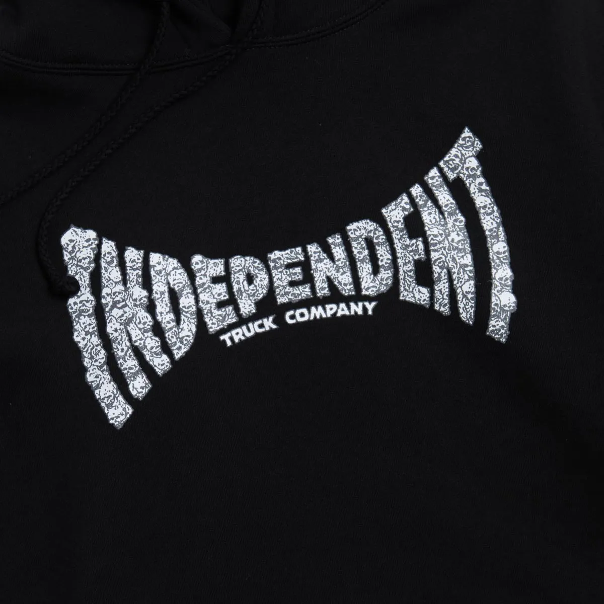 Independent Skull Span Hoodie - Black