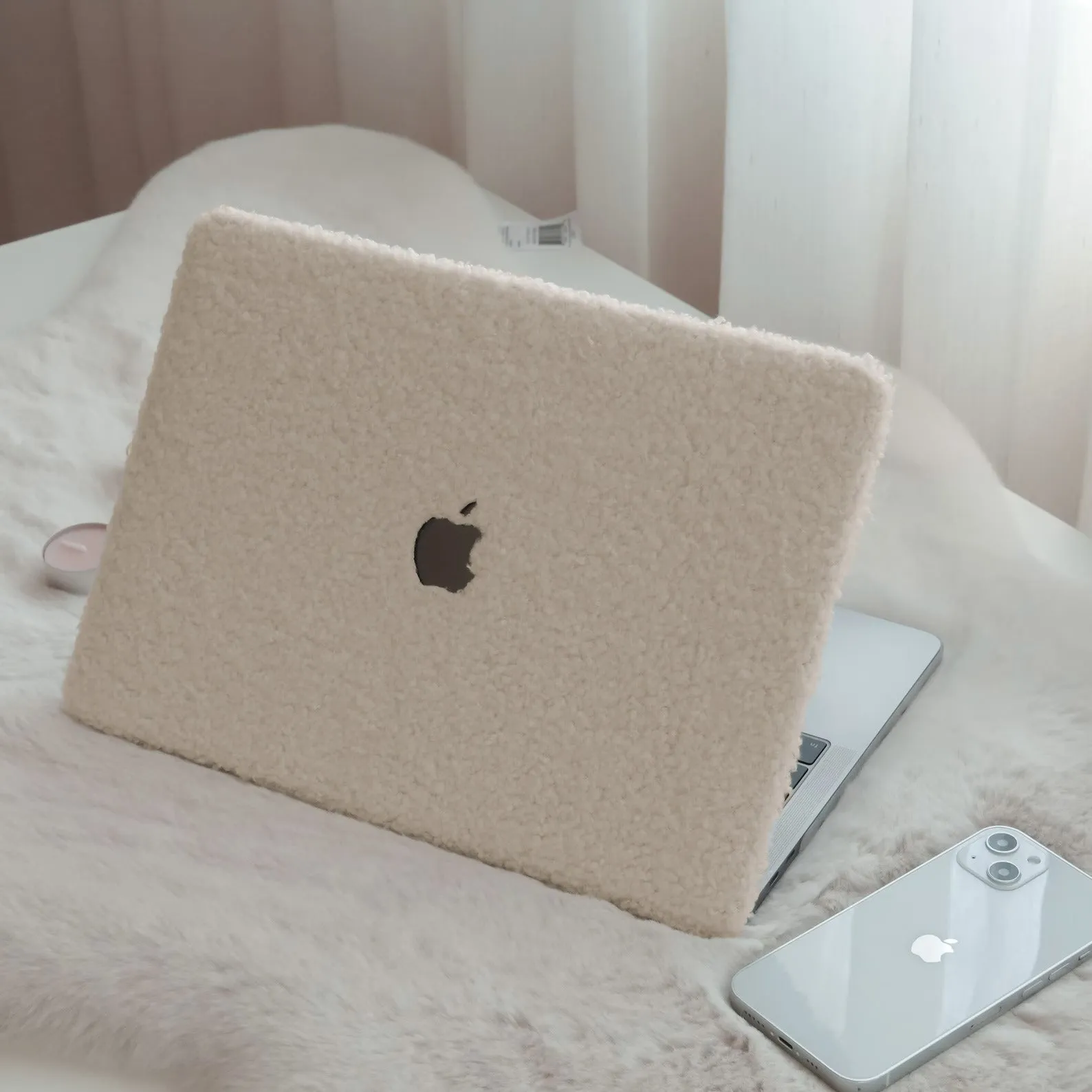 TEDDY MacBook Case - Oat