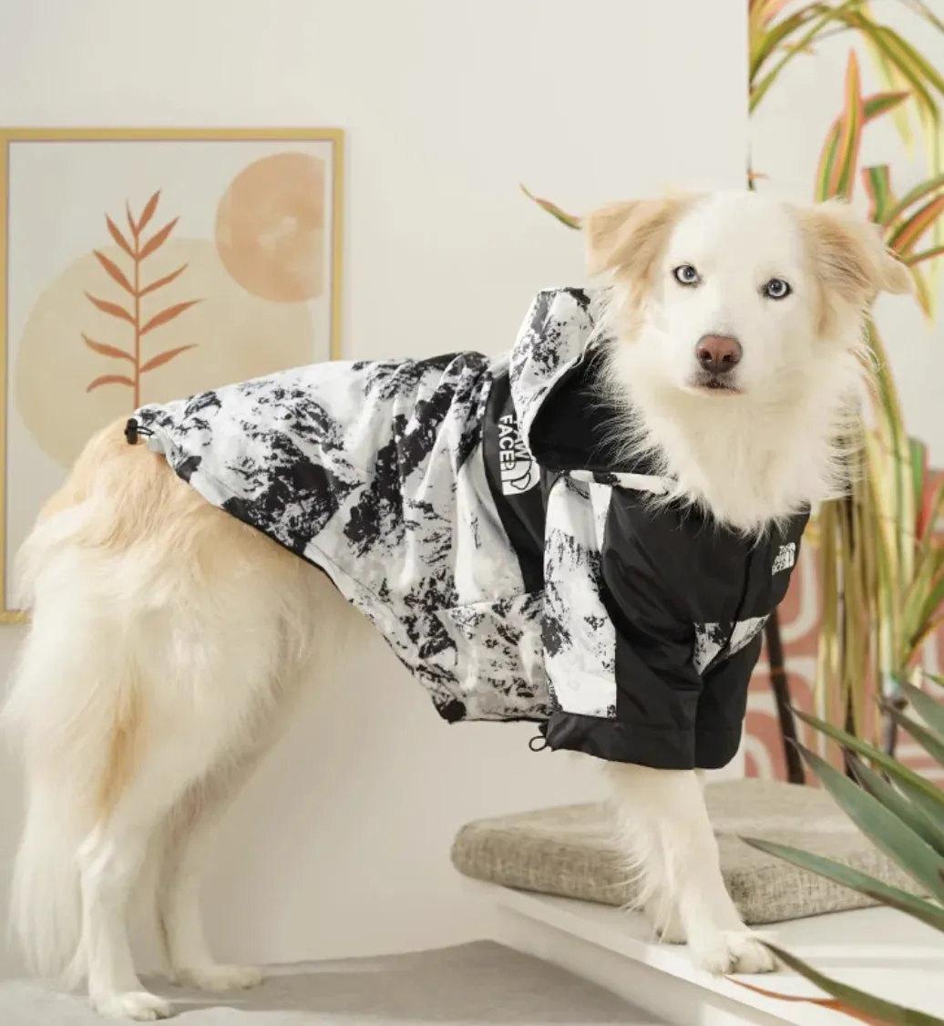 Windproof Pet Jacket and Waterproof Raincoat: Keep Your Dog Cozy and Dry in Any Weather