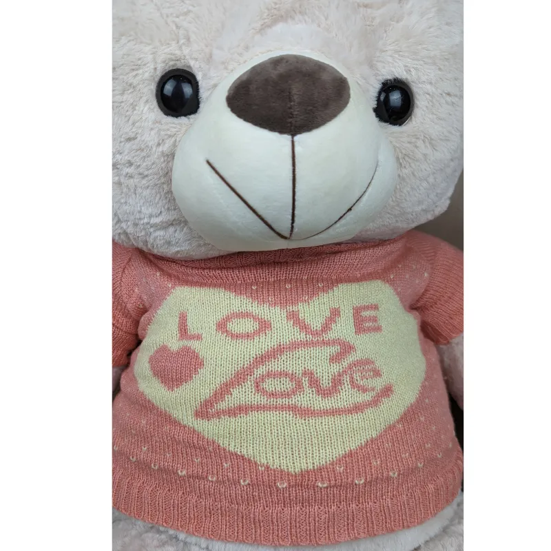 Winter Cuddles Teddy | 3.5 ft