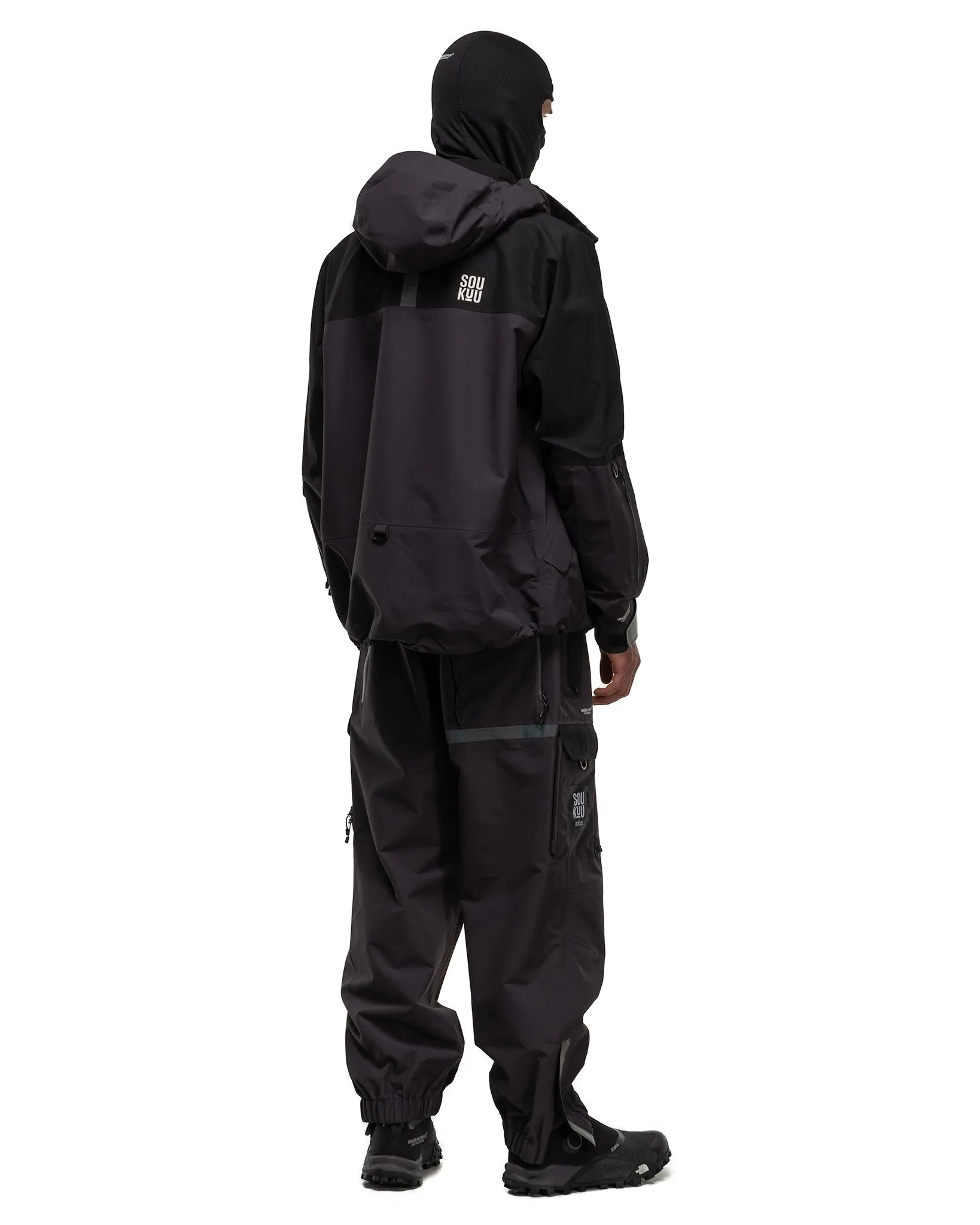 x Undercover SOUKUU Hike Utility Shell Jacket Black/Obsidian